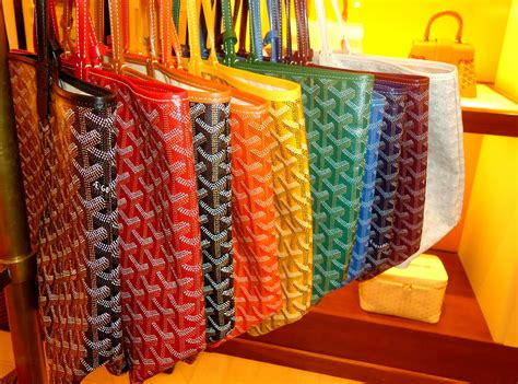 most popular goyard bag colors.